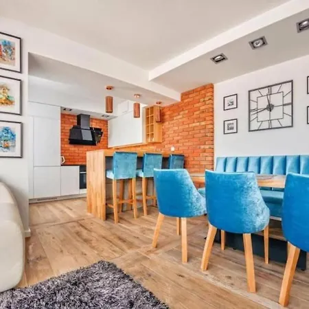 Apartman - One Bedroom With Balcony - Center - Sb12